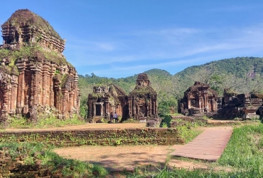 Hoi An – Santuario de My Son – Viaje en barco Thu Bon (D)