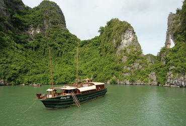 Ninh Binh - Bahía de Ha Long (D, A, C)