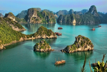 Crucero por la bahía de Ha Long (D, A, C)