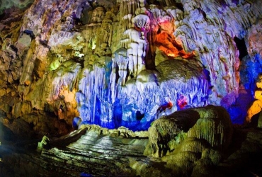 Phong Nha – Cueva Paraíso - Hue (D, A)