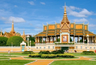 Llegada a Phnom Penh – Tour por la ciudad