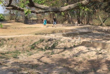 Phnom Penh – Campo de la muerte y crucero por el Mekong (D)