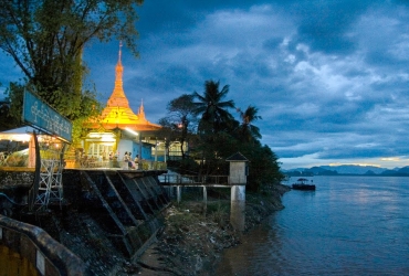 Hpa-an - Yangón (D)