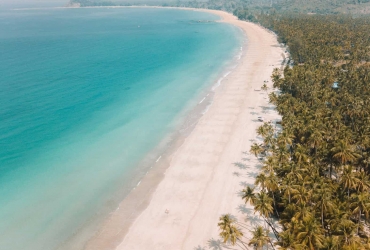 Mandalay -Thandwe -Playa de Ngapali (D)