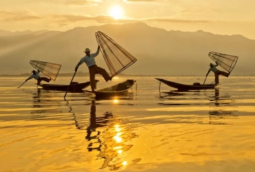 Lago Inle - Heho - Vuelo a Mandalay (D)