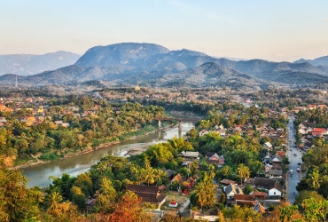 Chiang Mai - Vuelo a Luang Prabang vía Bangkok (D)