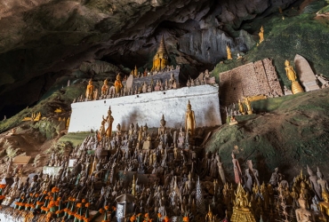 Luang Prabang - Crucero por el Mekong hasta las cuevas de Pak Ou (D, A,C)