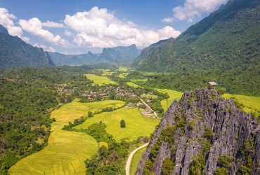 Vientiane - Vang Vieng (D, A, C)