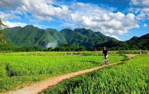 Experiencia increíble de Vietnam a Luang Prabang en bici