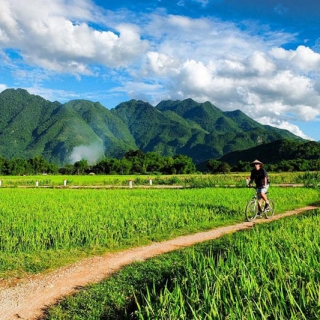 Experiencia increíble de Vietnam a Luang Prabang en bici