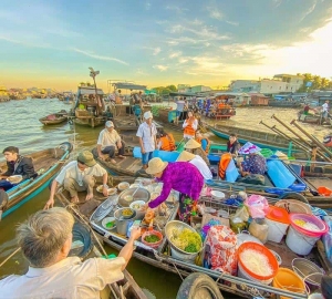 Aventurando Melodía de Indochina: 13 días de exploración inolvidable.