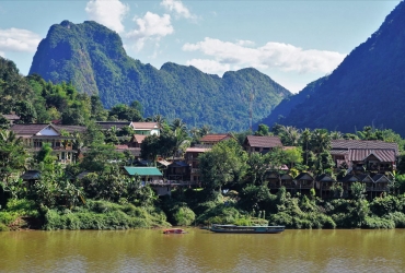 Pakbeng - Huay Xay - Luang Prabang Desembarque - Chiang Khong (D, A)